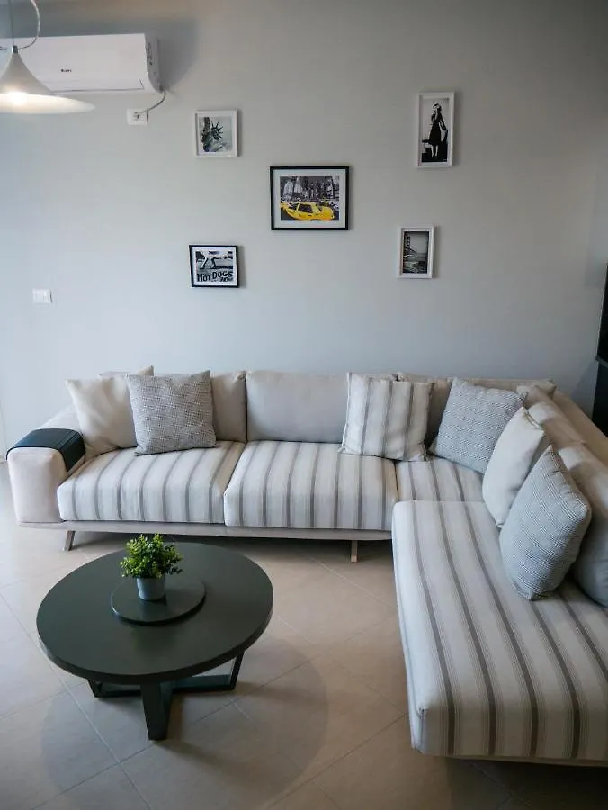 Nyc Modern & Spacious Apartament 5 Min From Seaside Orikum Albania